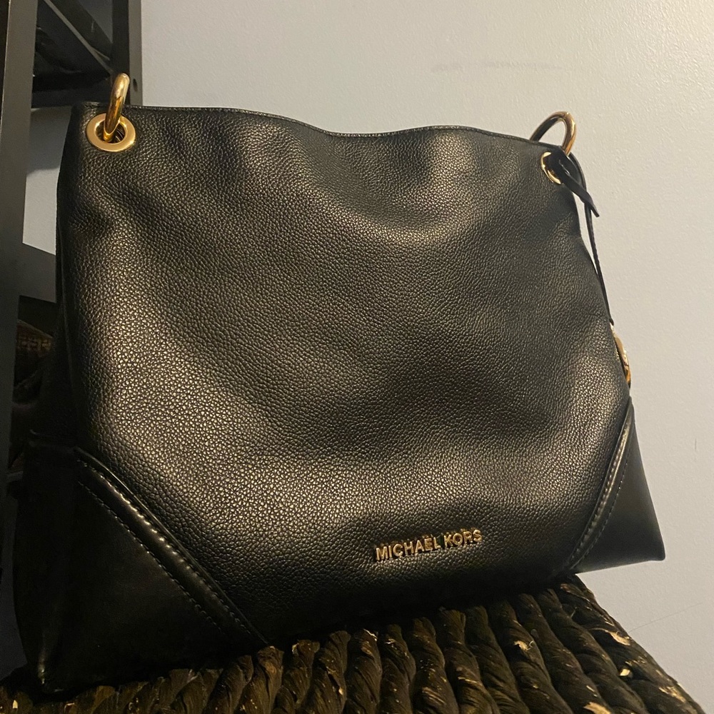 Micheal Kors Purse